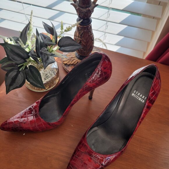 Stuart Weitzman - Picture 7 of 8